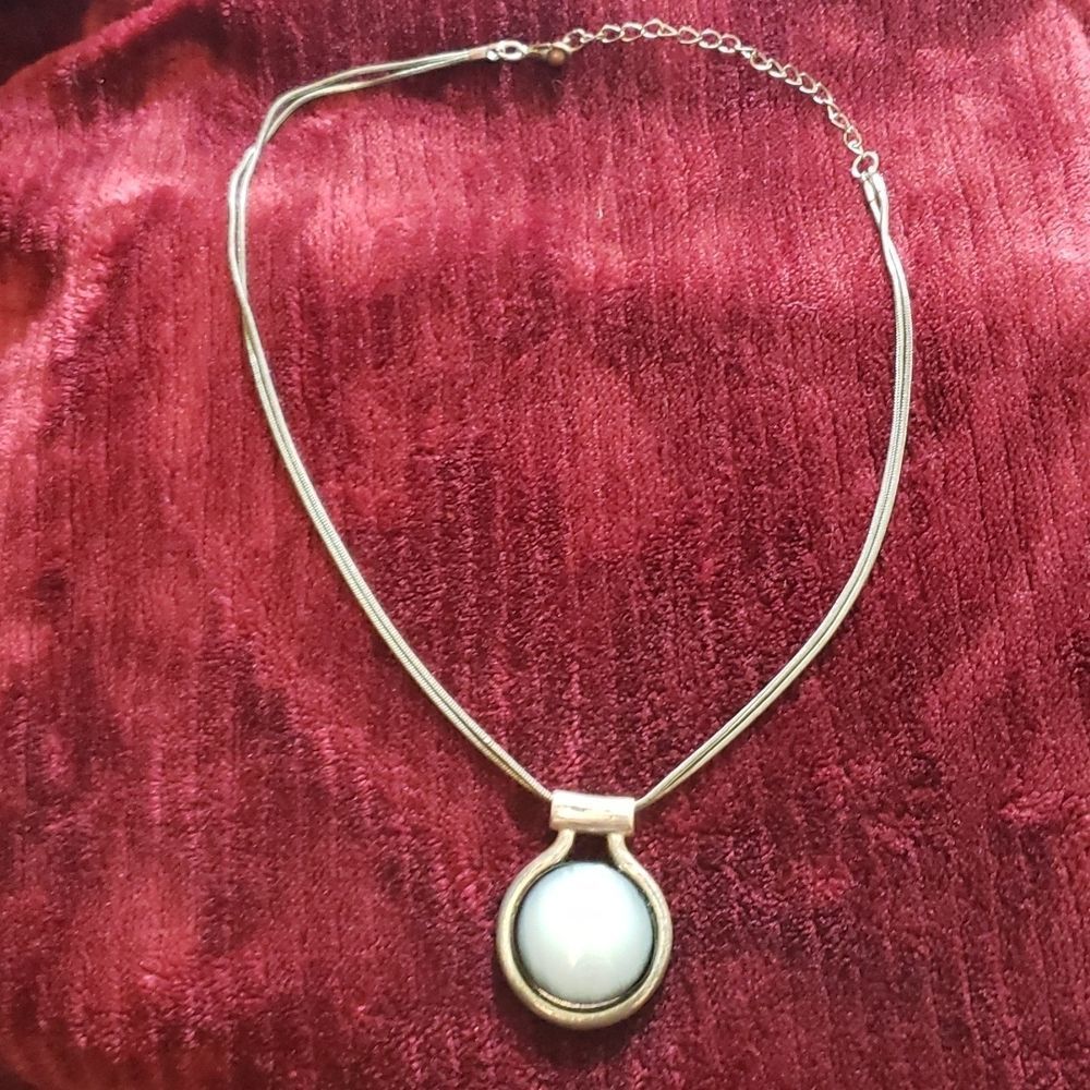 STONE Necklace